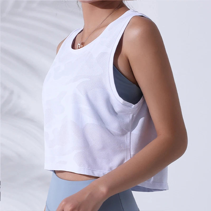 Women’s Camouflage Fitness Crop Top